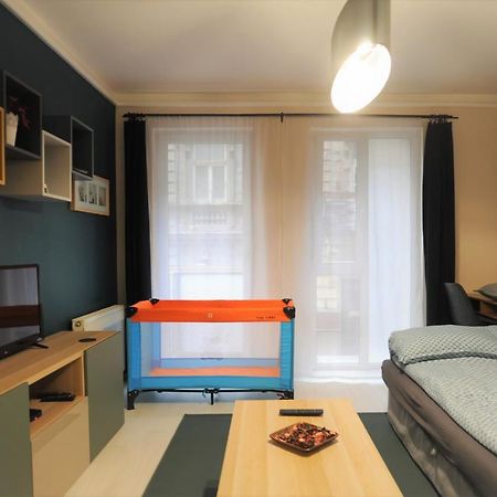 Lovely Apartment In The Heart Of Budapest Esterno foto