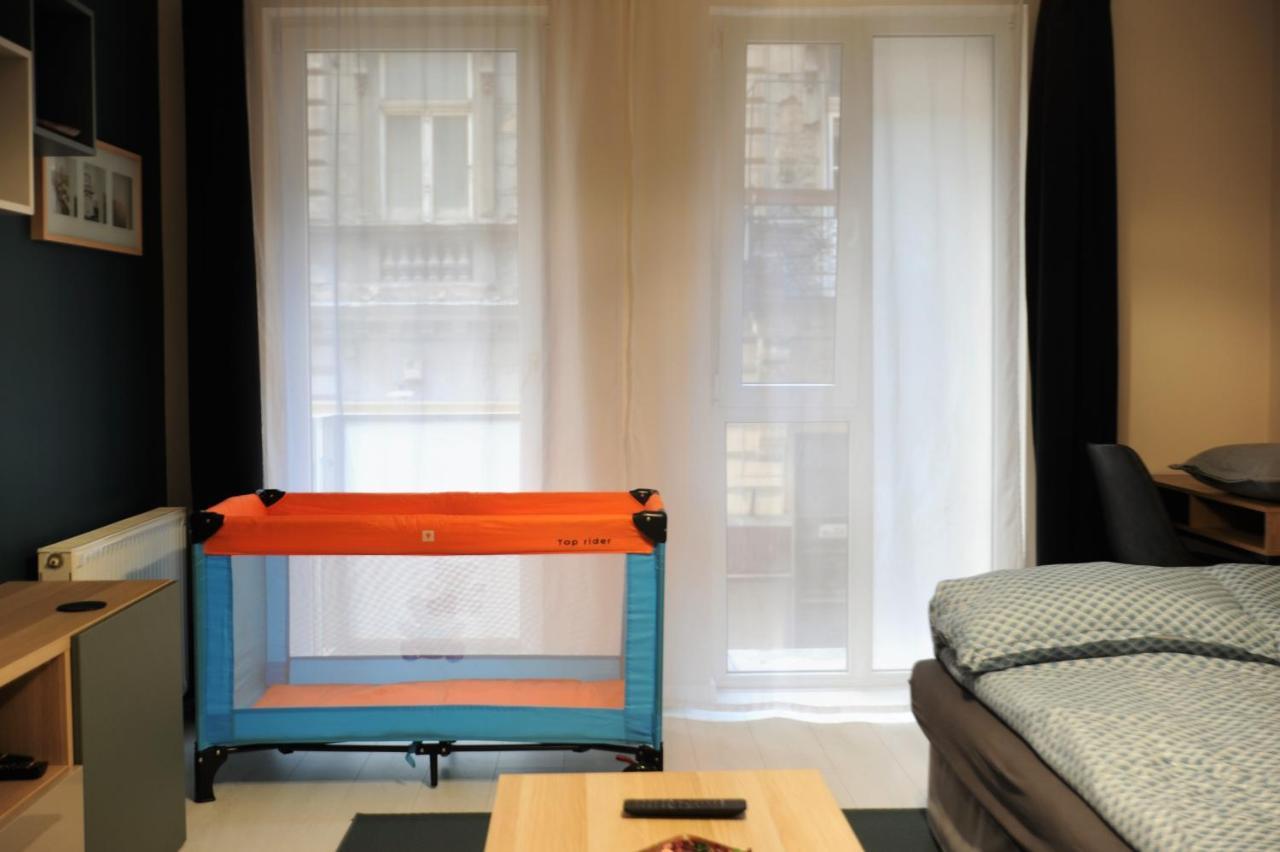 Lovely Apartment In The Heart Of Budapest Esterno foto